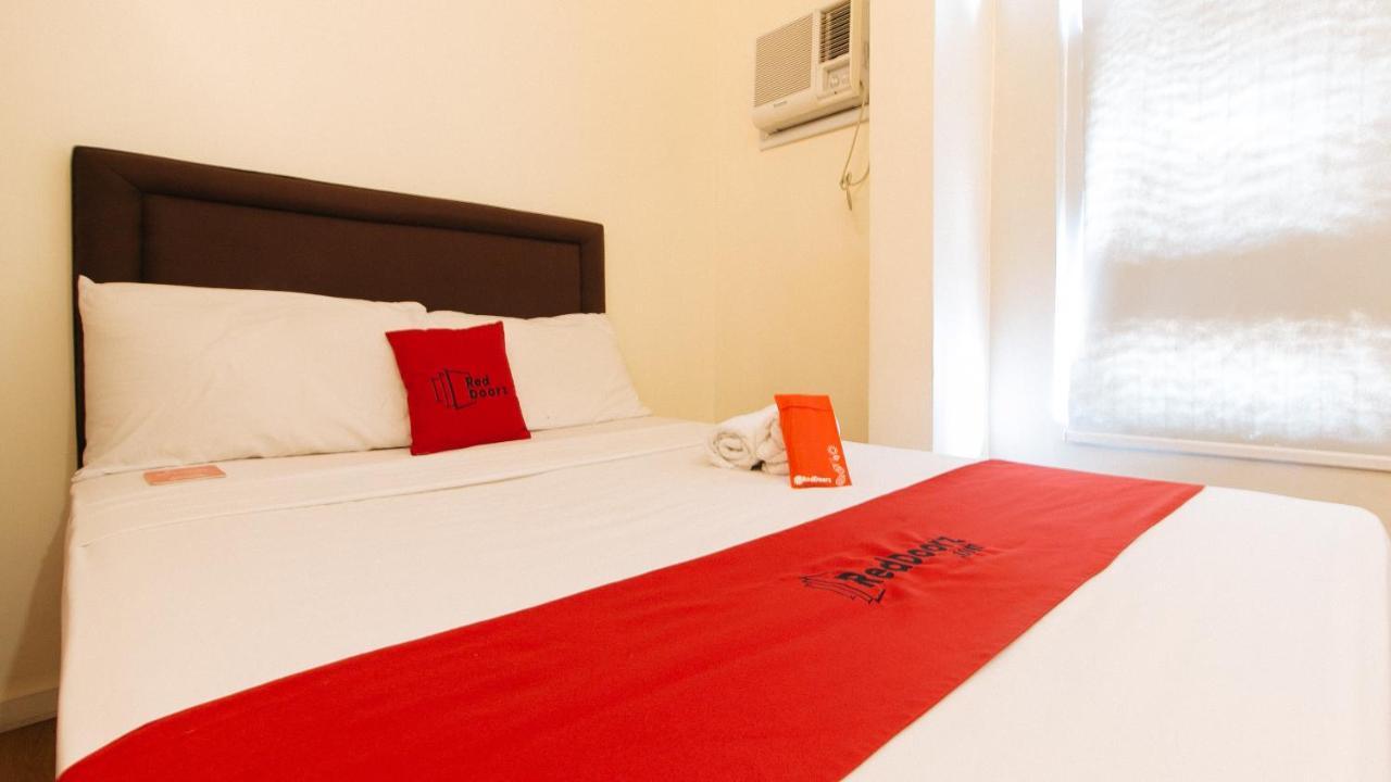 Reddoorz Plus @ A Rita Street San Juan San Juan  Екстериор снимка
