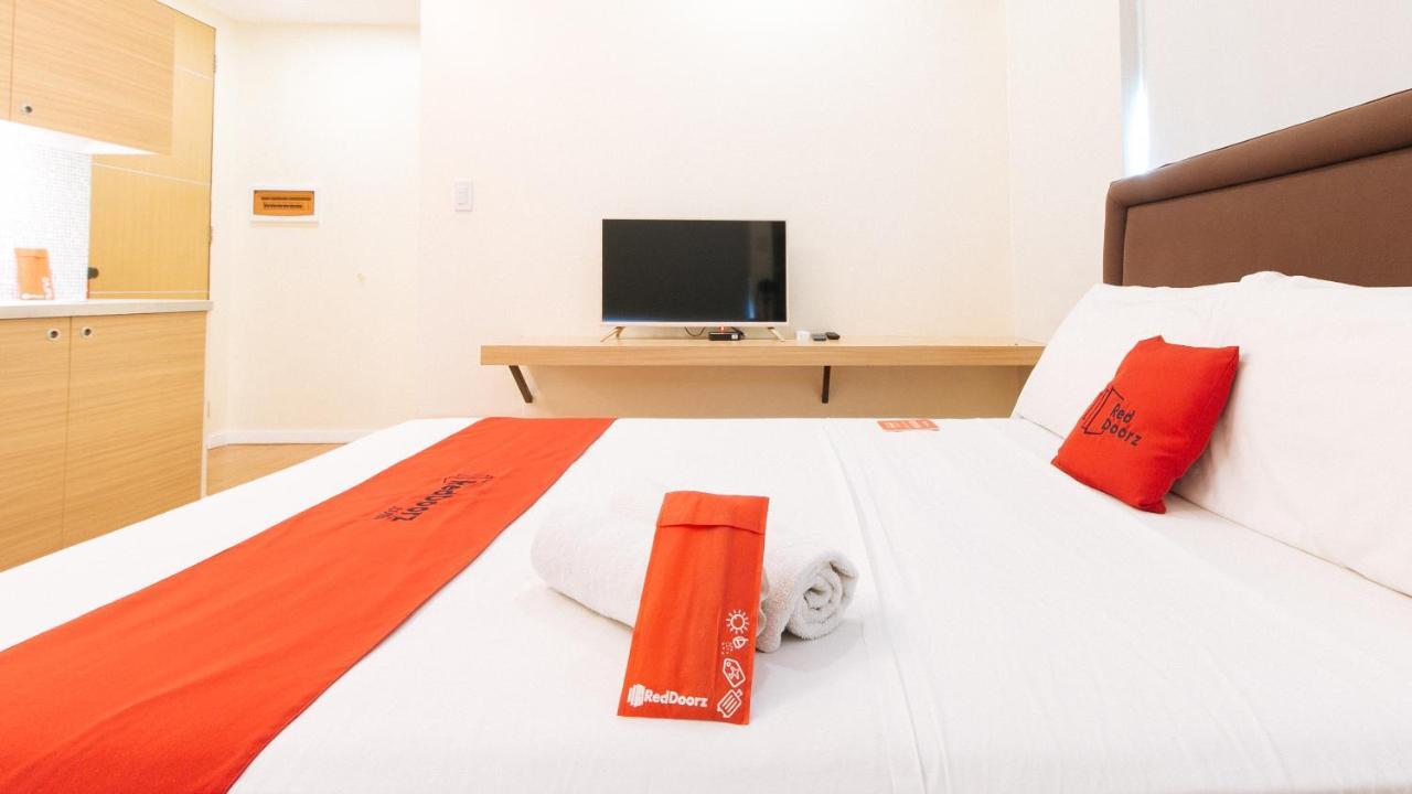 Reddoorz Plus @ A Rita Street San Juan San Juan  Екстериор снимка