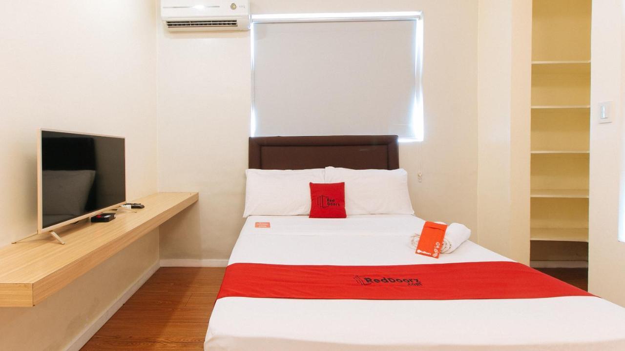 Reddoorz Plus @ A Rita Street San Juan San Juan  Екстериор снимка